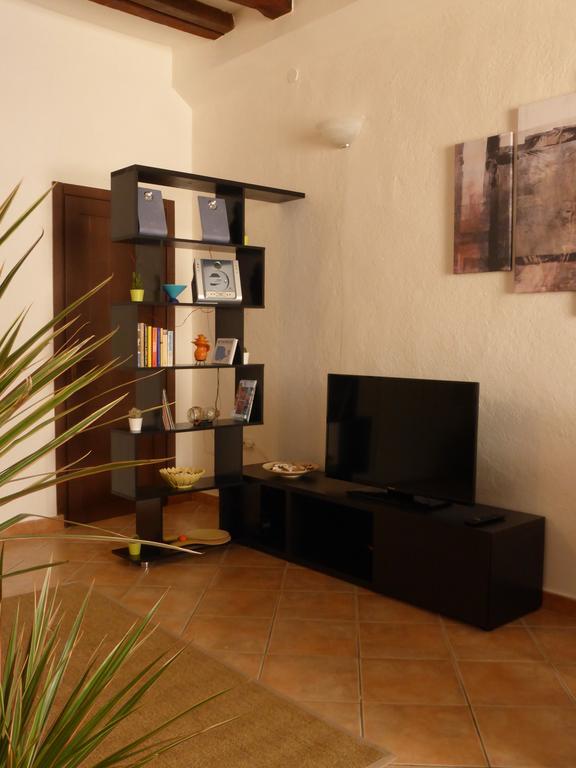 Old Town Apartment Alghero Luaran gambar