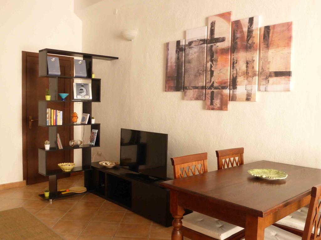 Old Town Apartment Alghero Luaran gambar
